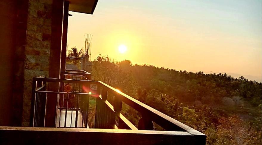 Atuh Galaxy Cottage Tanglad Ngoại thất bức ảnh